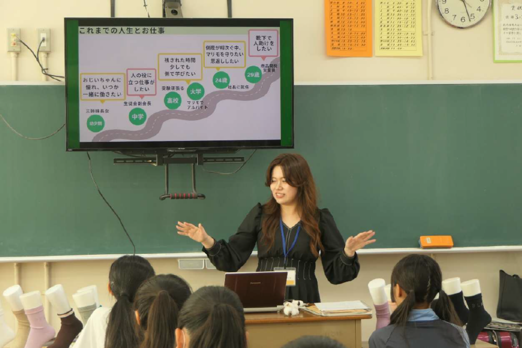 10月9日　名古屋市立扇台中学校へ出前授業