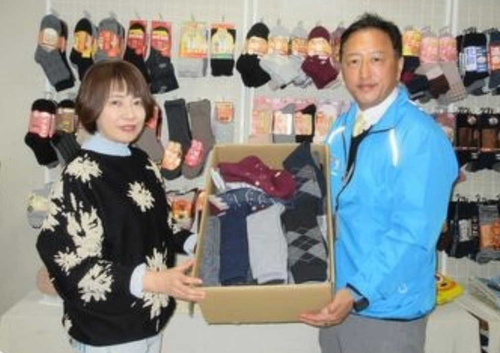 靴下の寄贈　あま市社会福祉協議会様へ